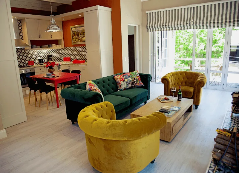 Mon's Garden Cottage interior